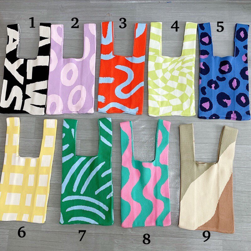 tas knit / tas rajut viral bangkok, Looking For on Carousell