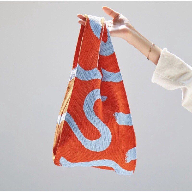 tas knit / tas rajut viral bangkok, Looking For on Carousell