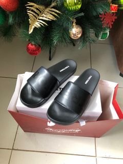 Tretorn Black Slides