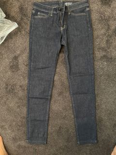 UNIQLO Skinny Fit Jeans