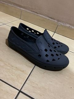 (Category: ) located in . Submitted by aishahrazali (Listing ID 1205347162, Image 1). Description: .