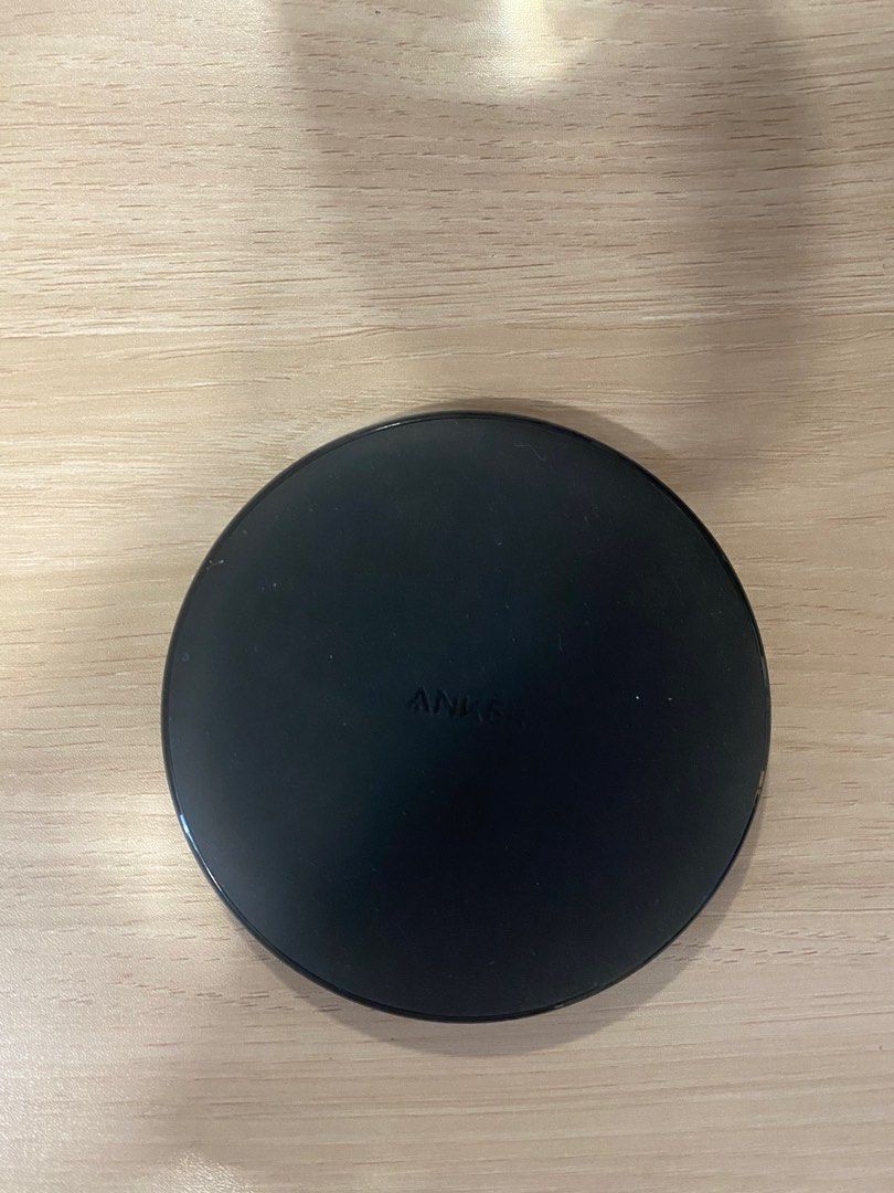 Wireless charger (Category: Chargers & Cables) located in Manila. Submitted by supremeprinting327 (Listing ID 1205300979, Image 2). Description: Seldom used wireless chargers.