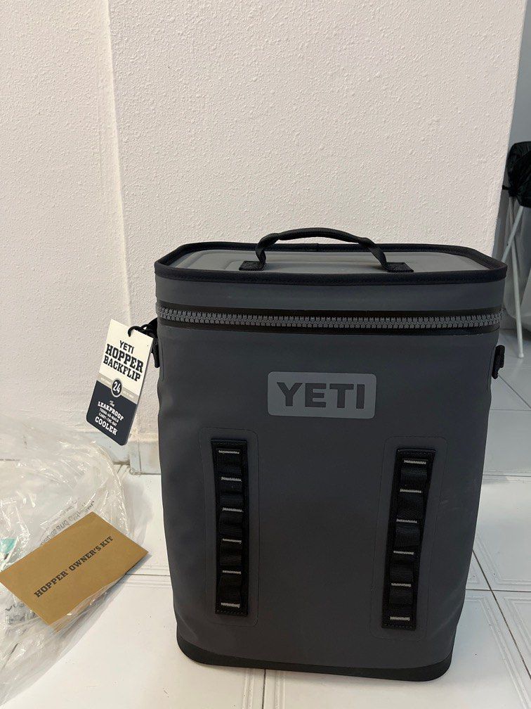 YETI Hopper Backflip 24 Soft Sided Cooler/Backpack, Sports Equipment
