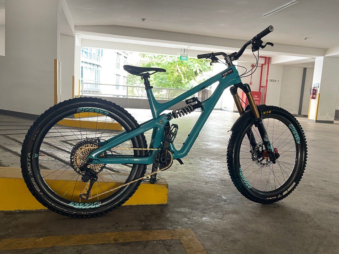 Reprice Yeti SB165 turquiose 2021 Sports Equipment Bicycles