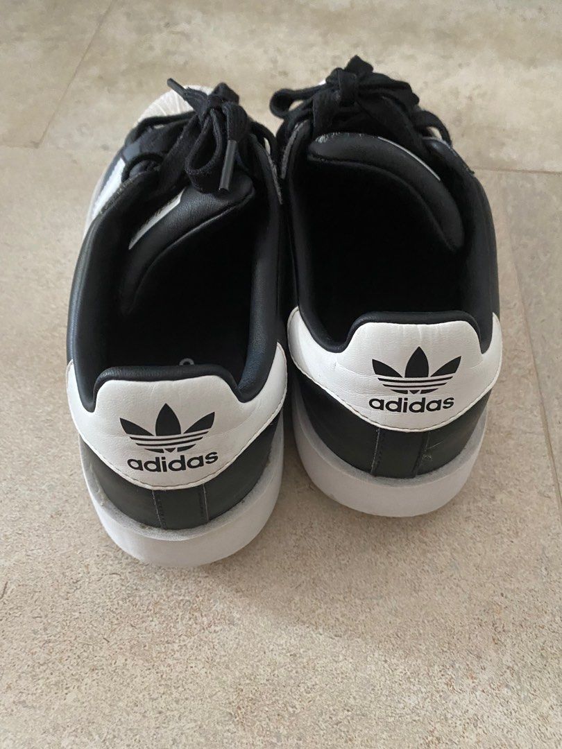 White sales adidas trainers