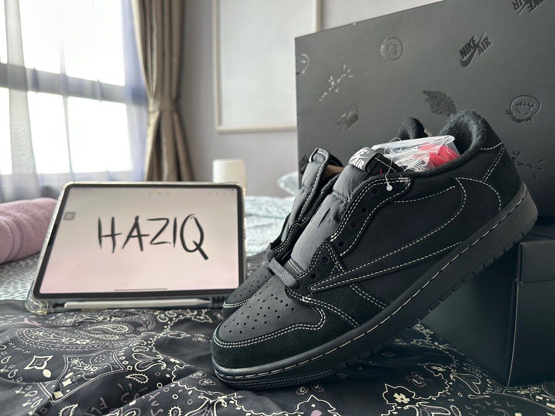 Air Jordan 1 Low Travis Scott Black Phantom, Men's Fashion, Footwear,  Sneakers on Carousell