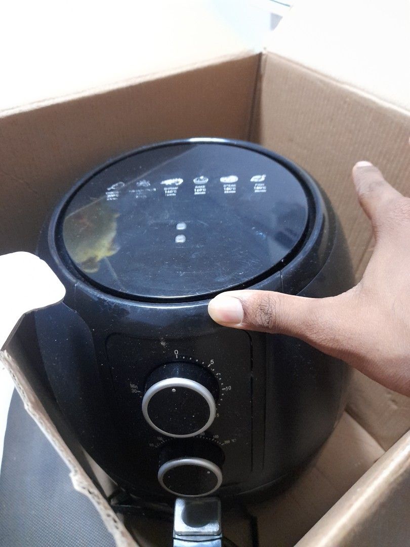 Airfryer good condition, TV & Home Appliances, Kitchen Appliances