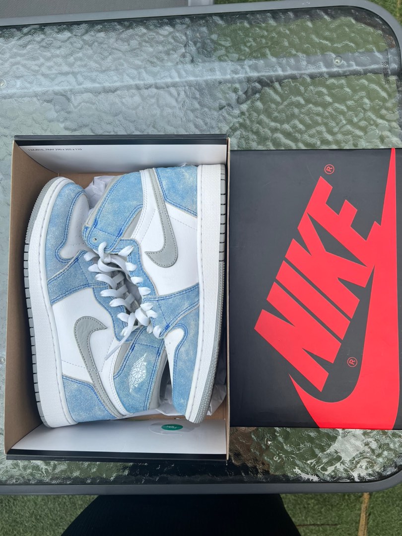 aj1 og hyper royal