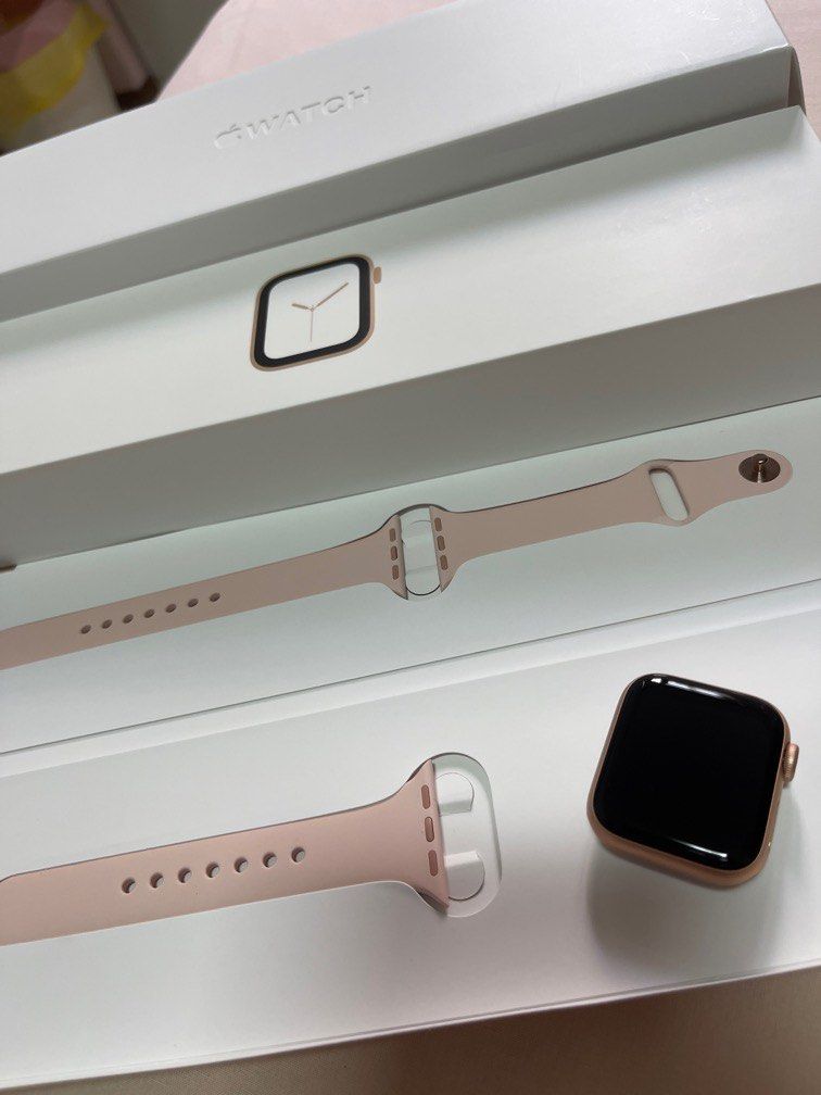 Gold aluminum case online