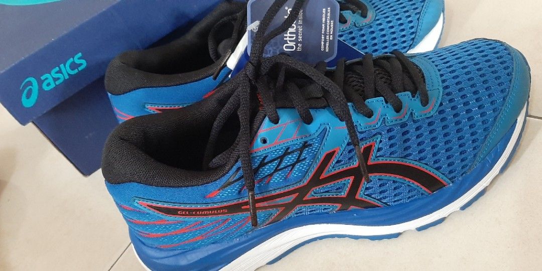 Asics gel 2025 cumulus size 5.5