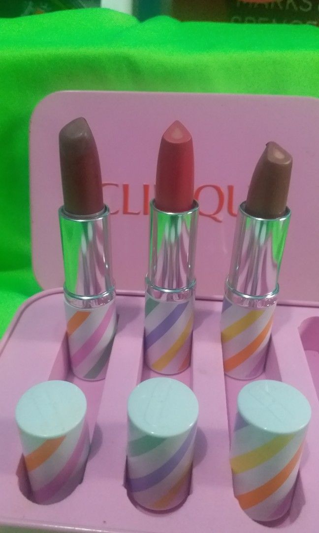 Authentic CLINIQUE candy lipstick set (Category: Makeup) located in San Pedro. Submitted by bethc.729 (Listing ID 1205501988, Image 2). Description: Authentic CLINIQUE candy lipstick set from US never used.3pcs only out of 4 .in very good conditioned..