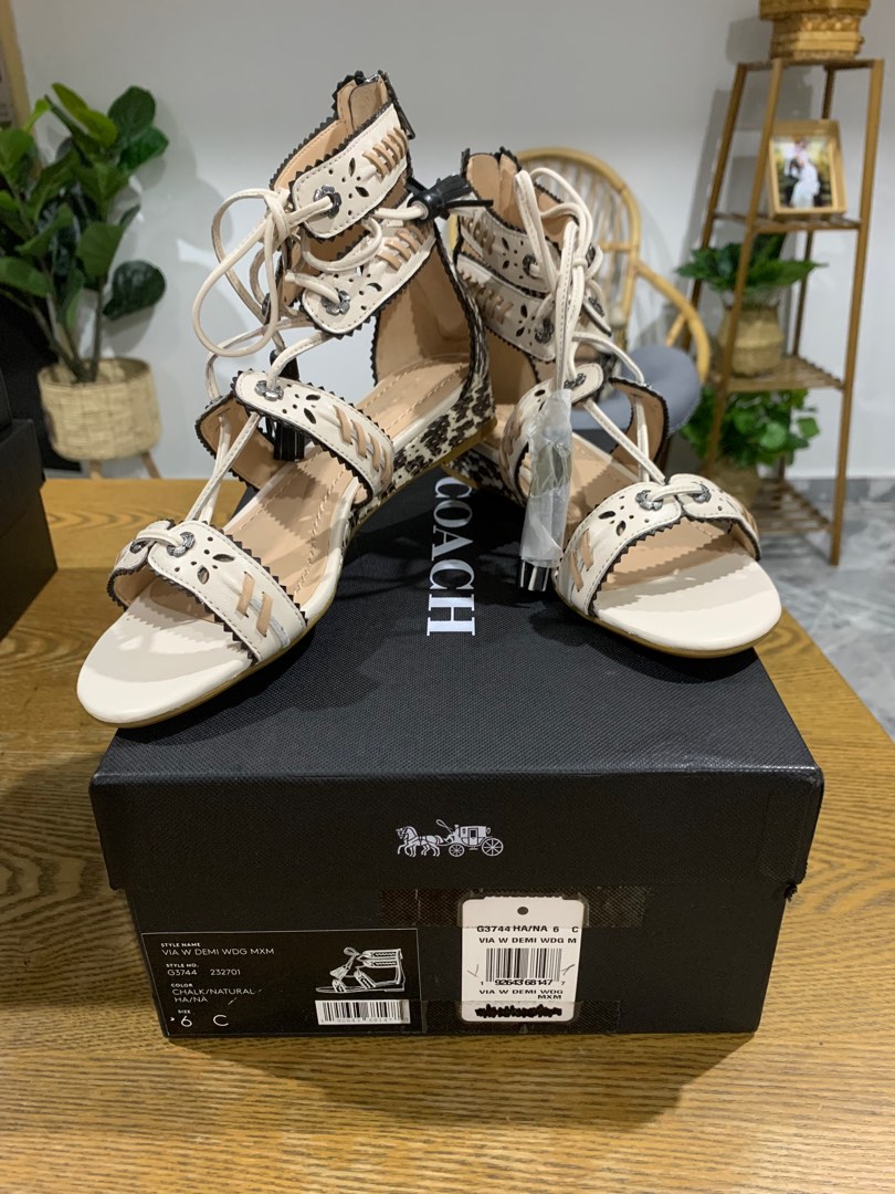 Via demi sales wedge sandal