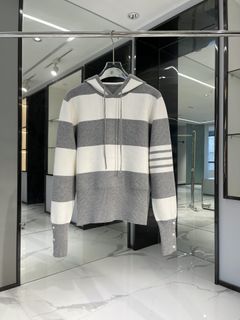 (Category: ) located in . Submitted by luxurycloset.shop (Listing ID 1205619727, Image 1). Description: .