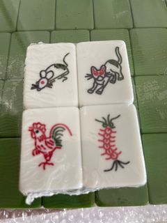 Automatic Magnetic Mahjong 40mm Green Colour