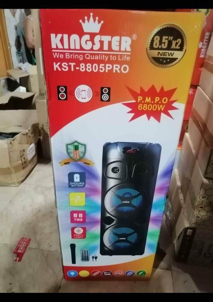 BIG BLUETOOTH KARAOKE SPEAKER FREE WIRELESS MICROPHONE AND REMOTE 🔥 (Category: Soundbars, Speakers & Amplifiers) located in Manila. Submitted by bambooreye87652 (Listing ID 1205504667, Image 2). Description: BIG BLUETOOTH KARAOKE SPEAKER FREE WIRELESS MICROPHONE AND REMOTE 🔥🔥🔥 📌 Very perfect for any occasion (PARTY! PARTY!) 📌 Very malakas and malaki 📌 Wireless microphone 📌 With remote, charger and usb 📌 de gulong pa Avail yours na po nga