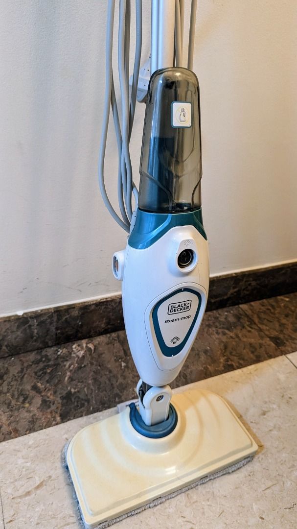 Black & Decker Corded Steam Mop, Furniture & Home Living, Cleaning