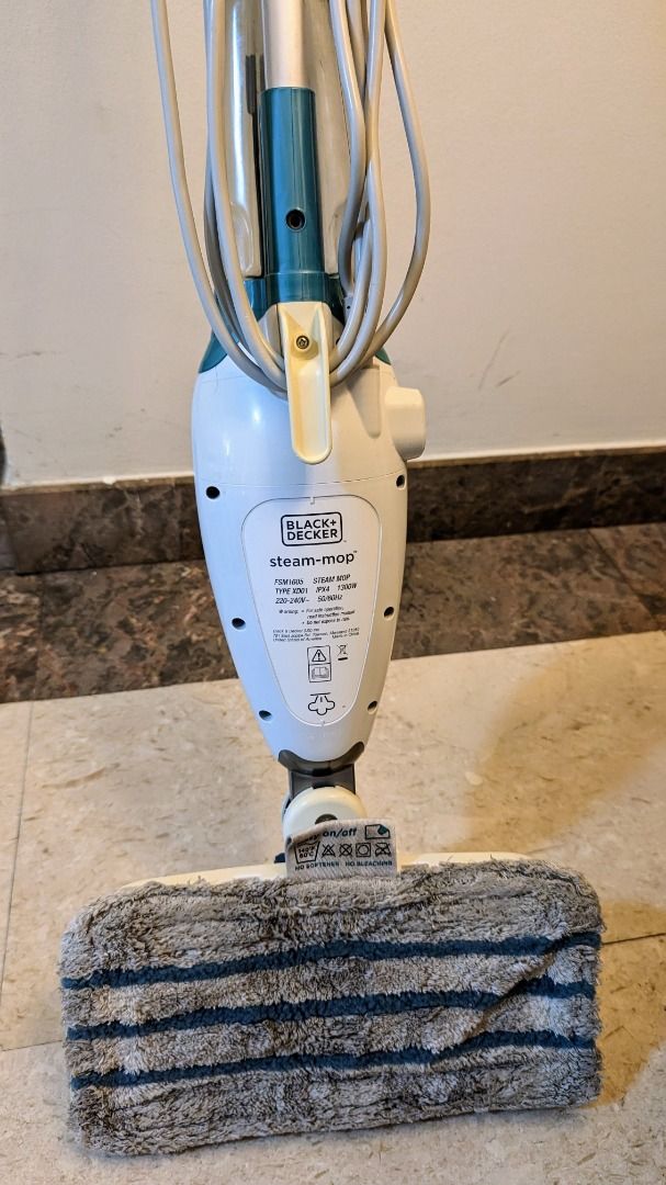 Black & Decker Corded Steam Mop, Furniture & Home Living, Cleaning