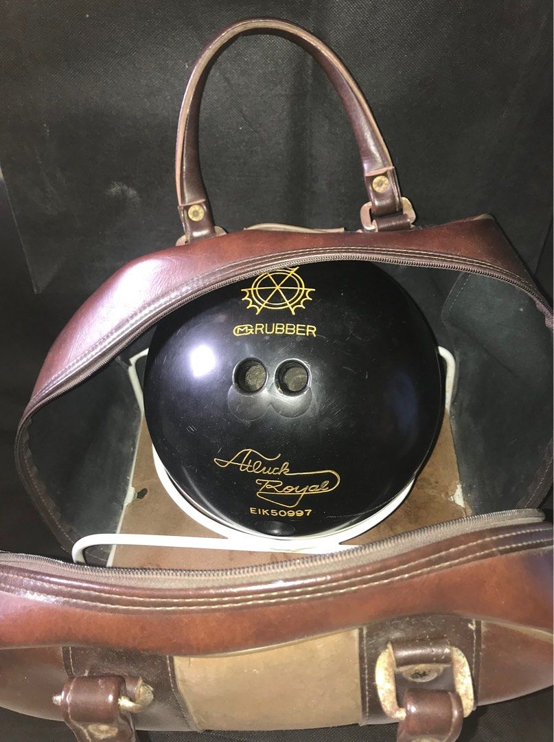 BOWLING BALL WITH LEATHER BAG SET