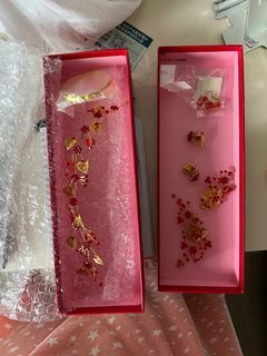 Bride hair accessories plus earring