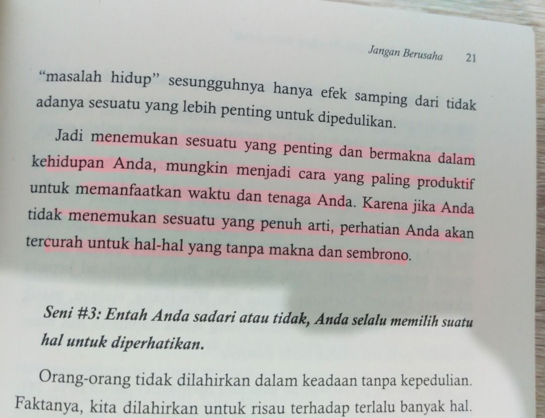 Buku Sebuah Seni Untuk Bersikap Bodo Amat By Mark Manson Books And Stationery Books On Carousell 