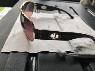 (Category: ) located in . Submitted by boutique_sg (Listing ID 1205493407, Image 1). Description: .