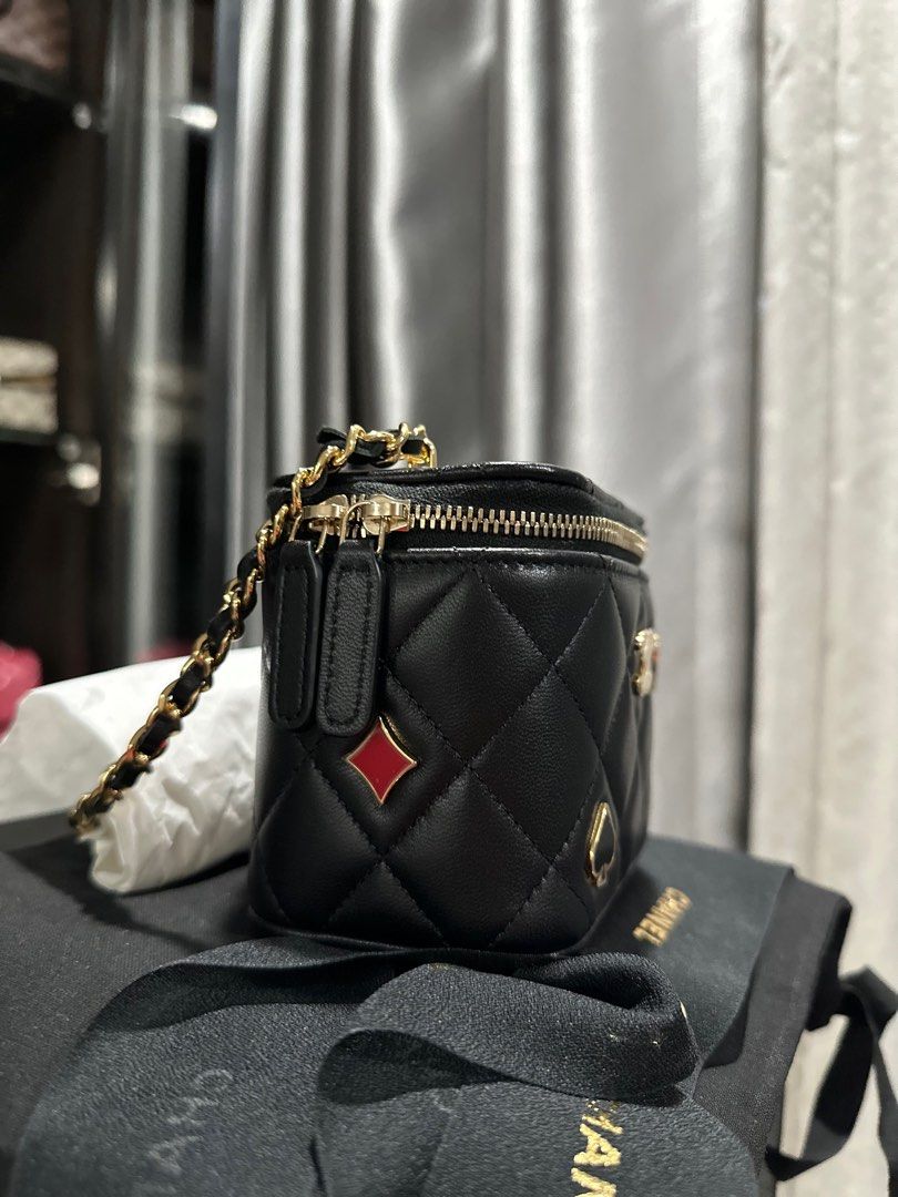 chanel small classic box with chain