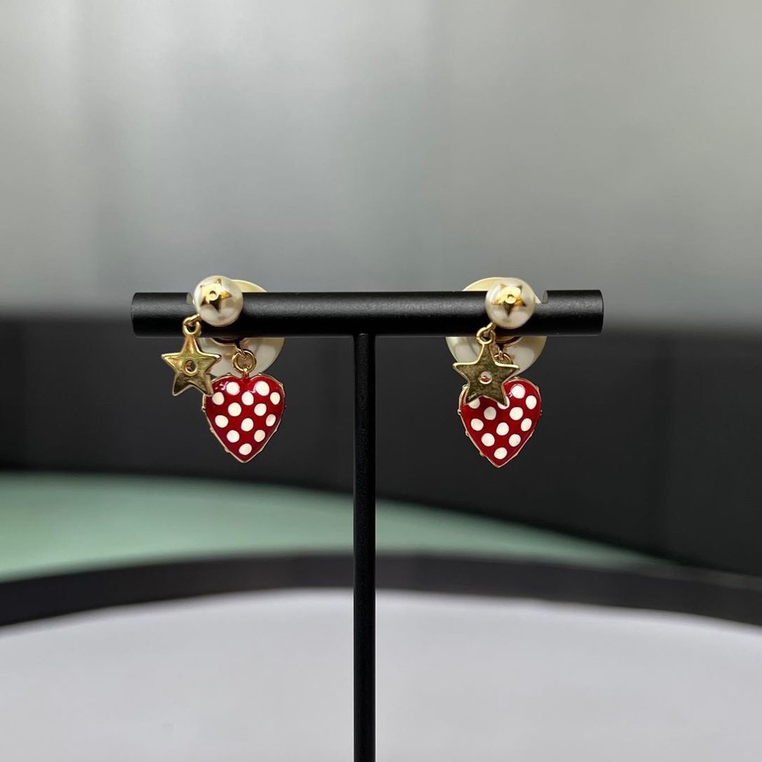 Dior strawberry earrings hot sale