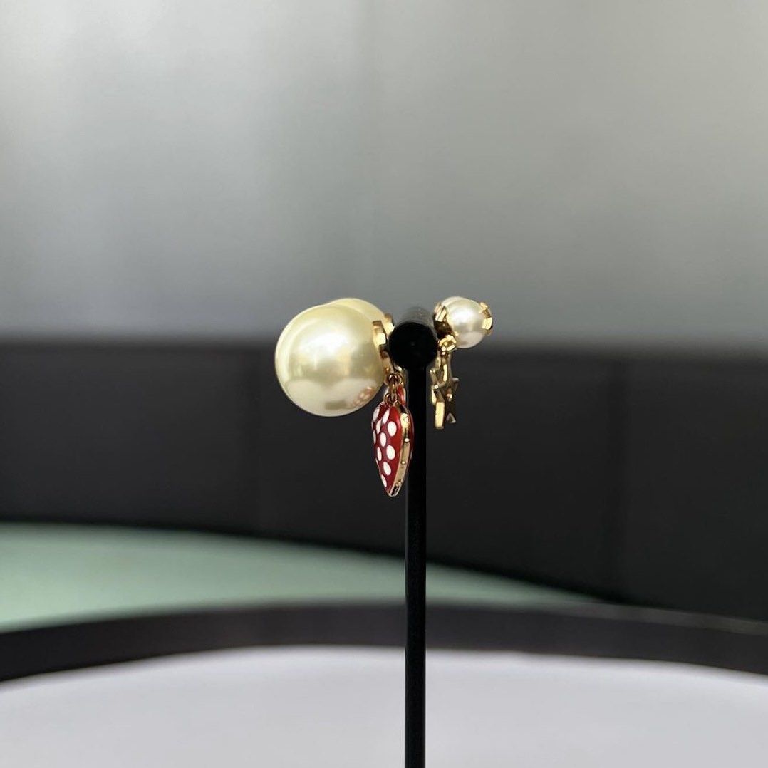 Dior sales strawberry earrings