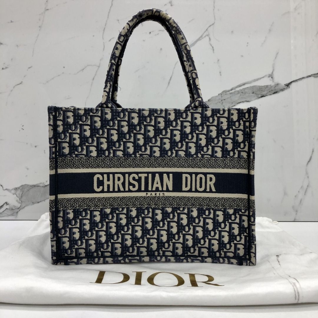Christian top dior canvas