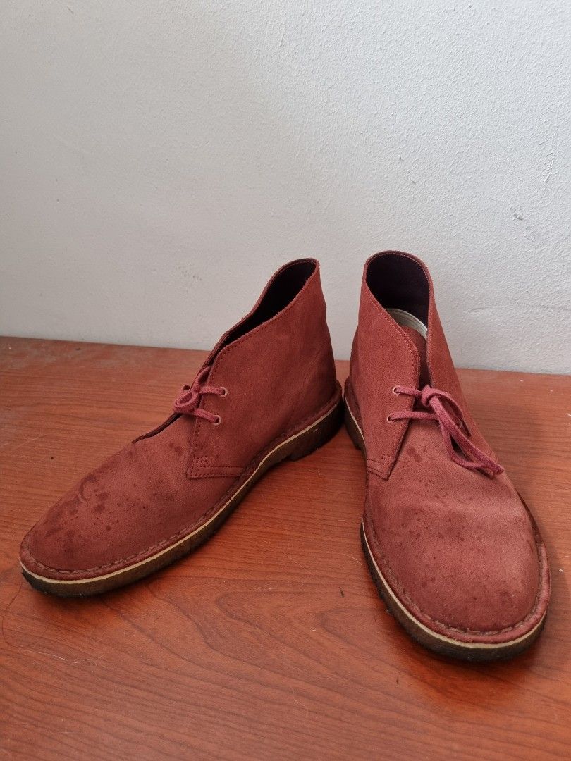 Red clarks desert boots online