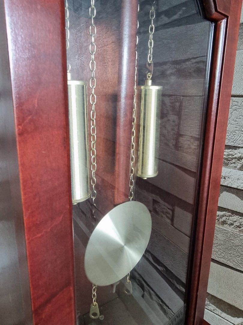 Clock (Category: Other Home Furniture) located in Singapore. Submitted by eugene.khoo.334 (Listing ID 1205594370, Image 3). Description: Fujitime clock 🕰️ what u see what u get still working conditions .