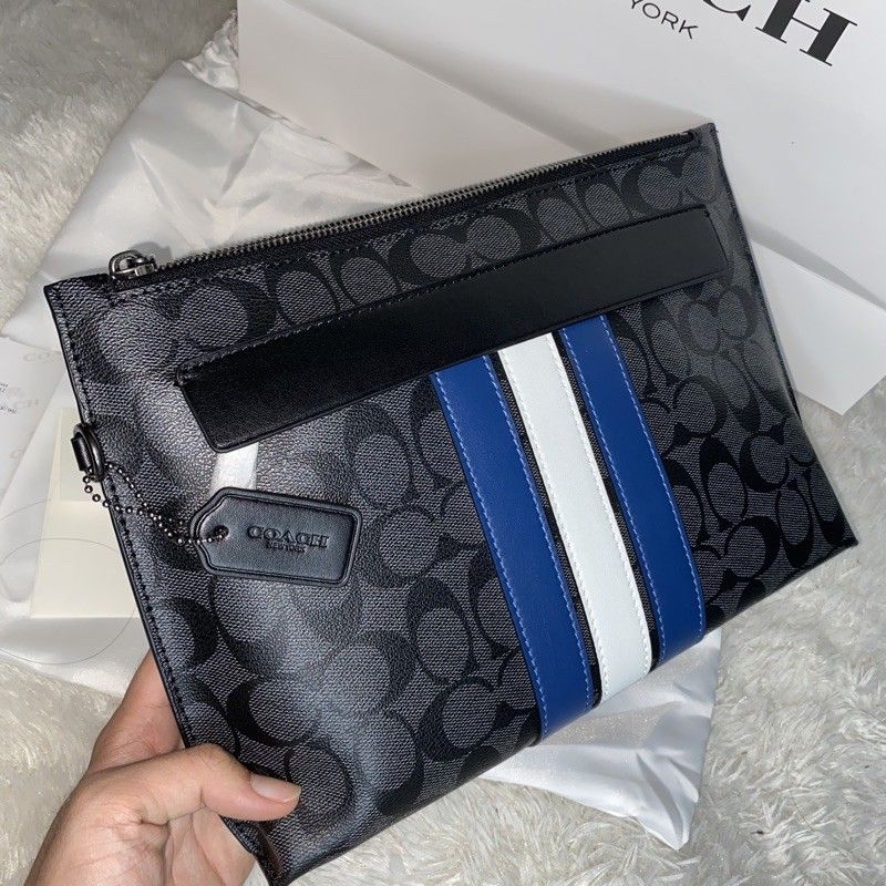 Coach Pouch strip blue ORIGINAL FACTORY OUTLET Barang Mewah Tas Dompet di Carousell