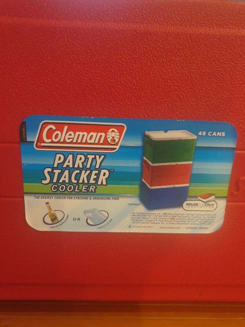 Coleman Cooler Box 48cans, Sports Equipment, Hiking & Camping on Carousell