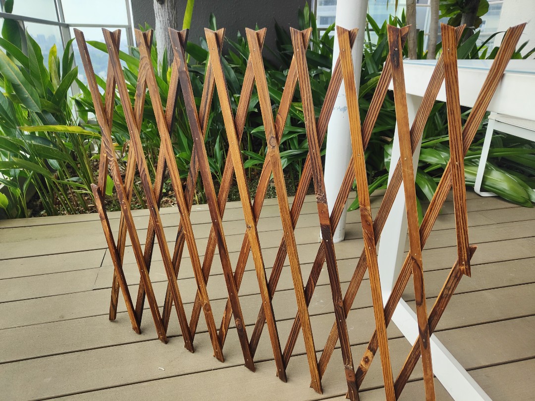 Collapsible Trellis, Furniture & Home Living, Gardening, Pots ...