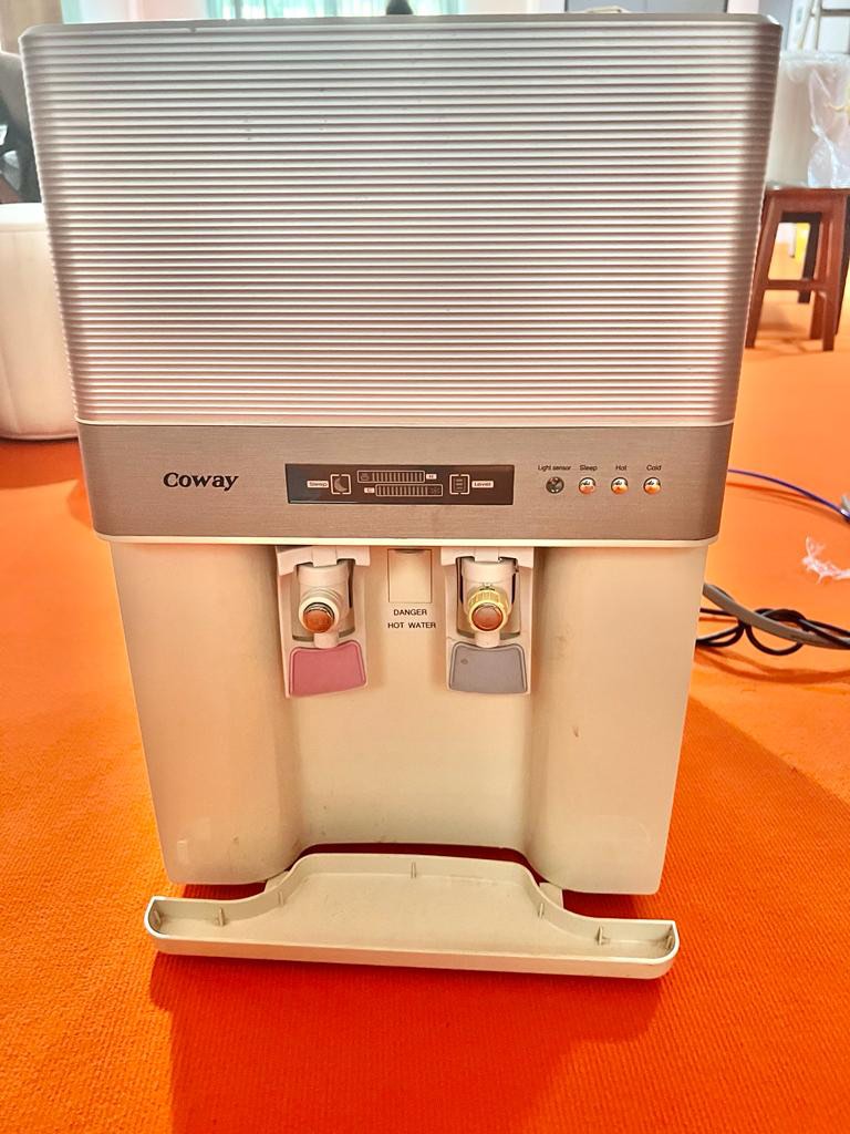Coway Water Filter model CHP03AL hot and cold, TV & Home Appliances