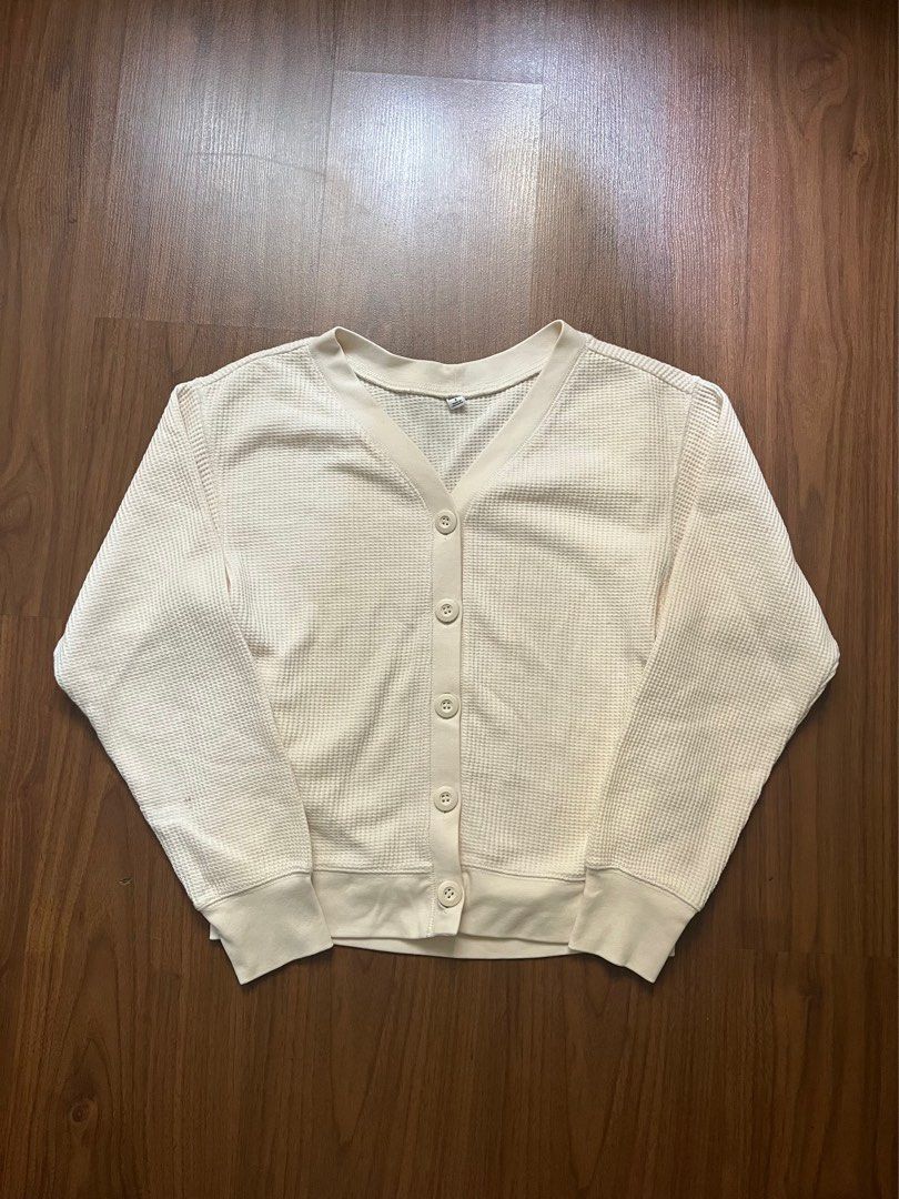 Cream Cardigan, Women's Fashion, Coats, Jackets and Outerwear on Carousell
