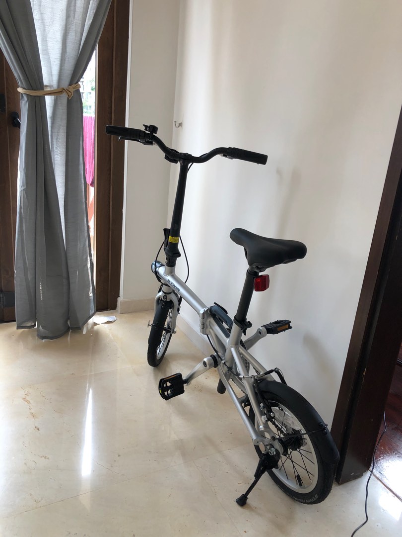 Decathlon Folding Bike, Sports Equipment, Bicycles & Parts, Bicycles on