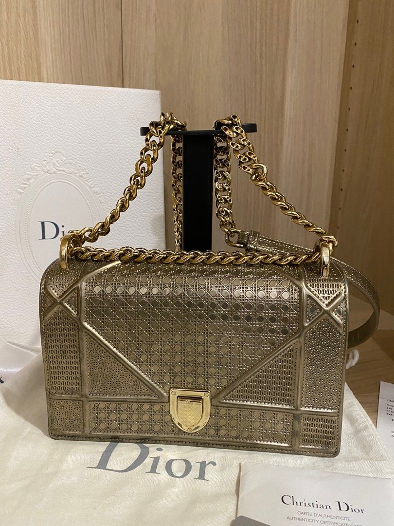 Harga diorama bag store