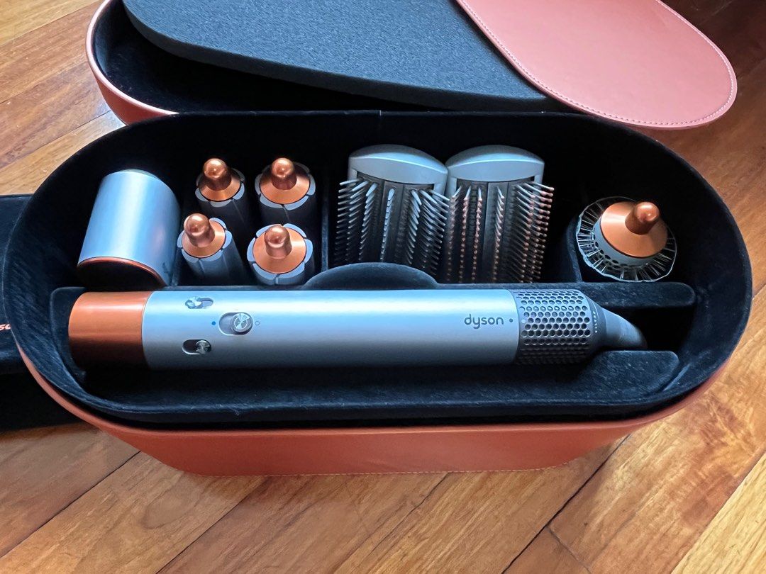 Dyson Airwrap Complete with Travel Case, Beauty & Personal Care, Hair