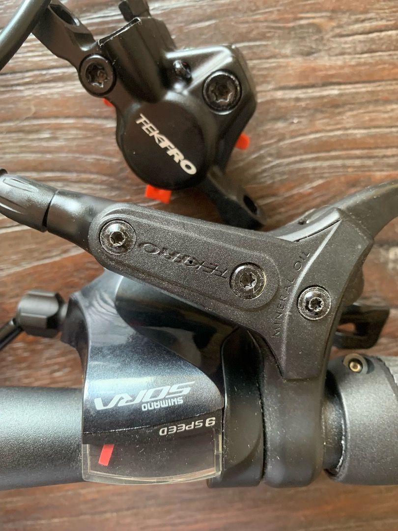 Shimano sora 2025 hydraulic