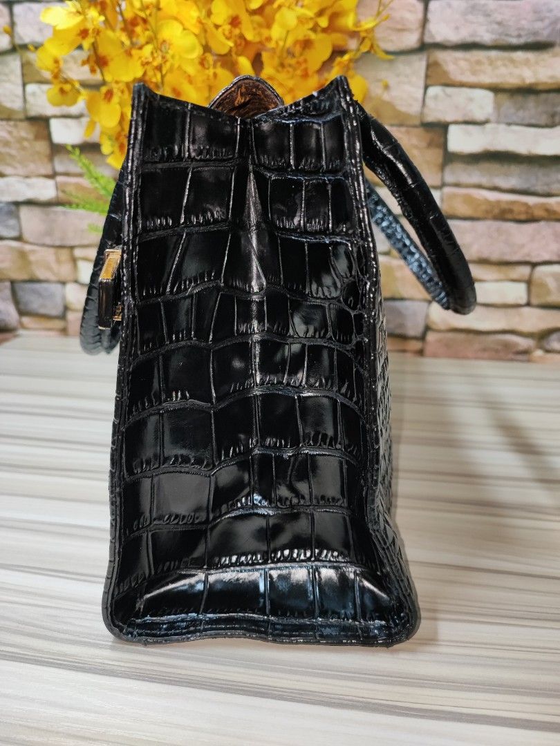 Authentic Gianni Versace Medusa Croc Embossed Leather Belt