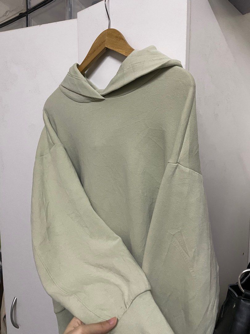 Gu uniqlo pastel green hoodie, Women's Fashion, Coats, Jackets and