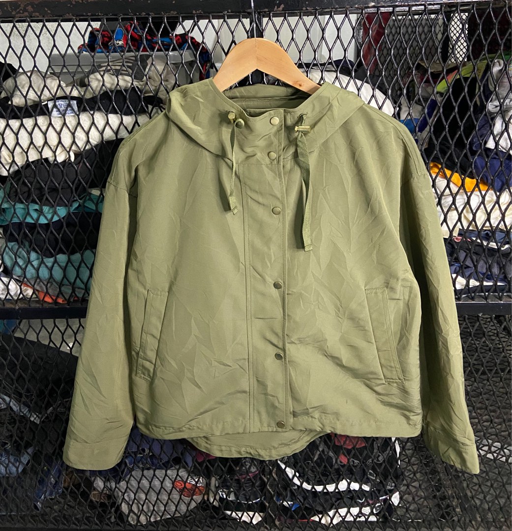 Gu Windbreaker Baggy Jacket, Women's Fashion, Coats, Jackets and