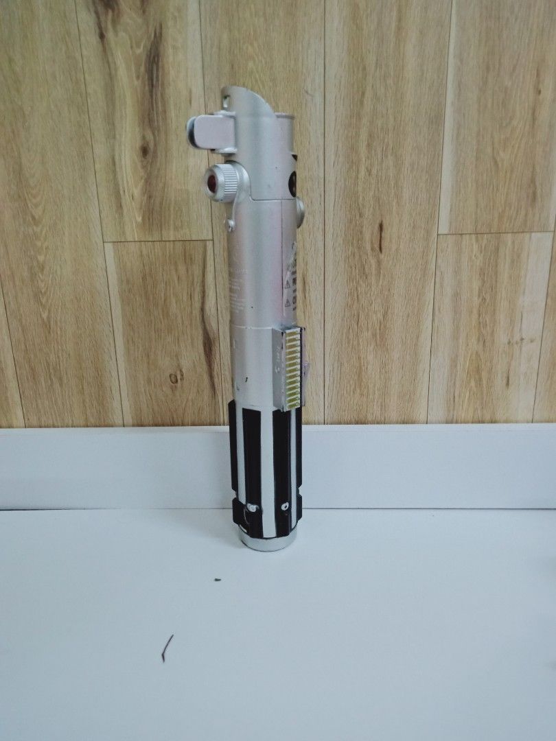 Hasbro lucasfilm Star Wars Extendable Lightsaber, Hobbies & Toys, Toys