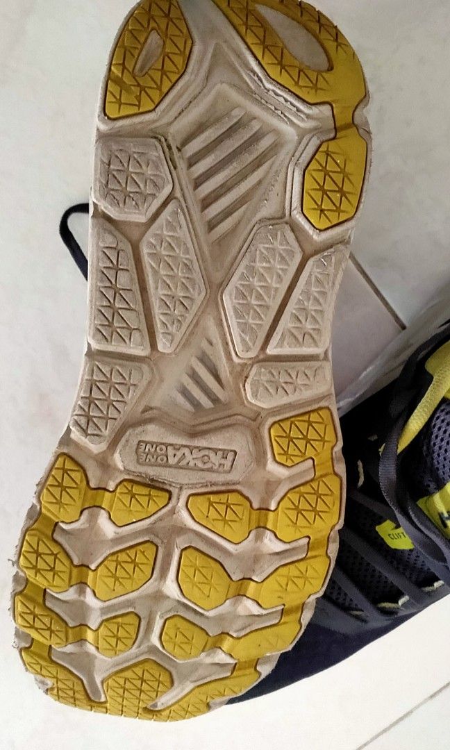 Hoka Clifton 7 Running shoes, Men's Fashion, Footwear, Sneakers on