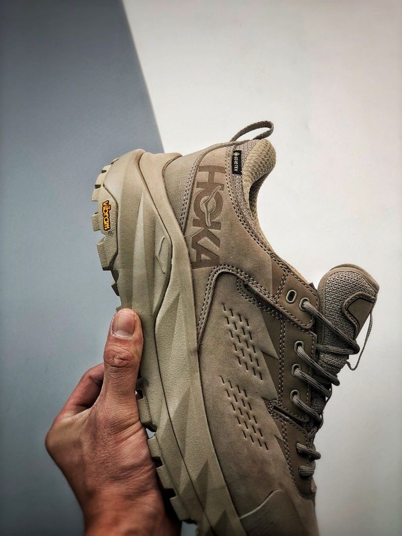 hoka oneone kaha low