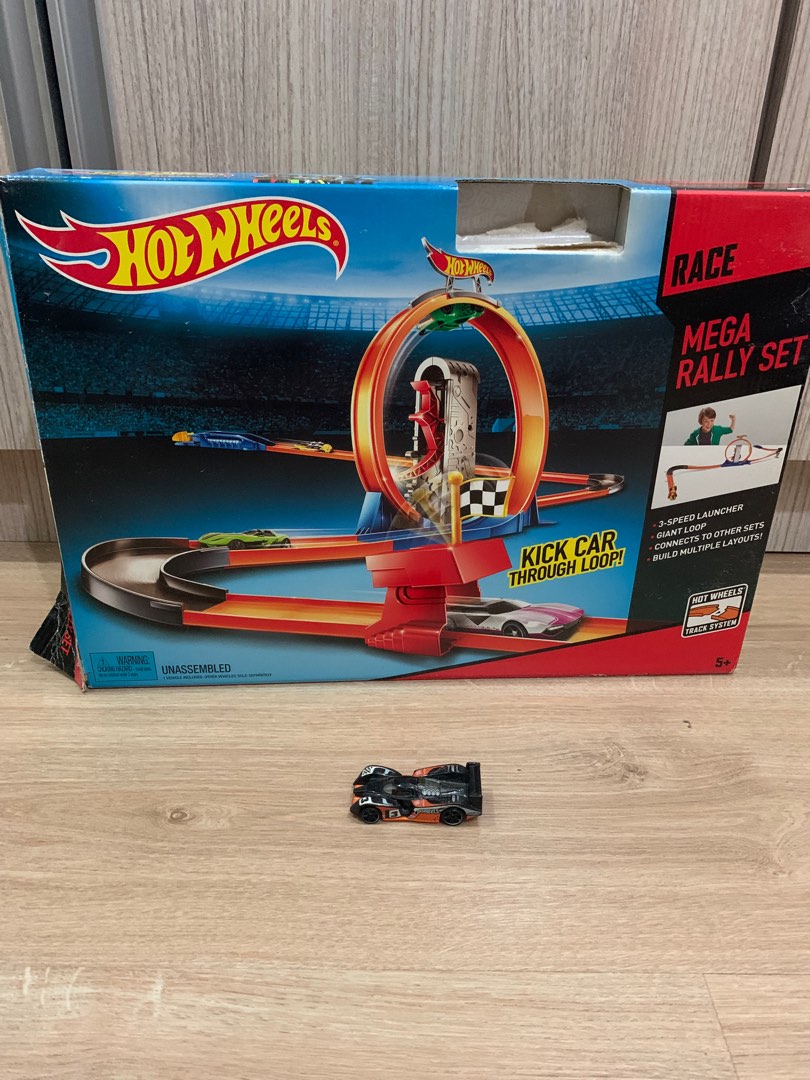 Hotwheels Mega Rally Set