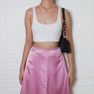 Iris taffy pink satin midi skirt