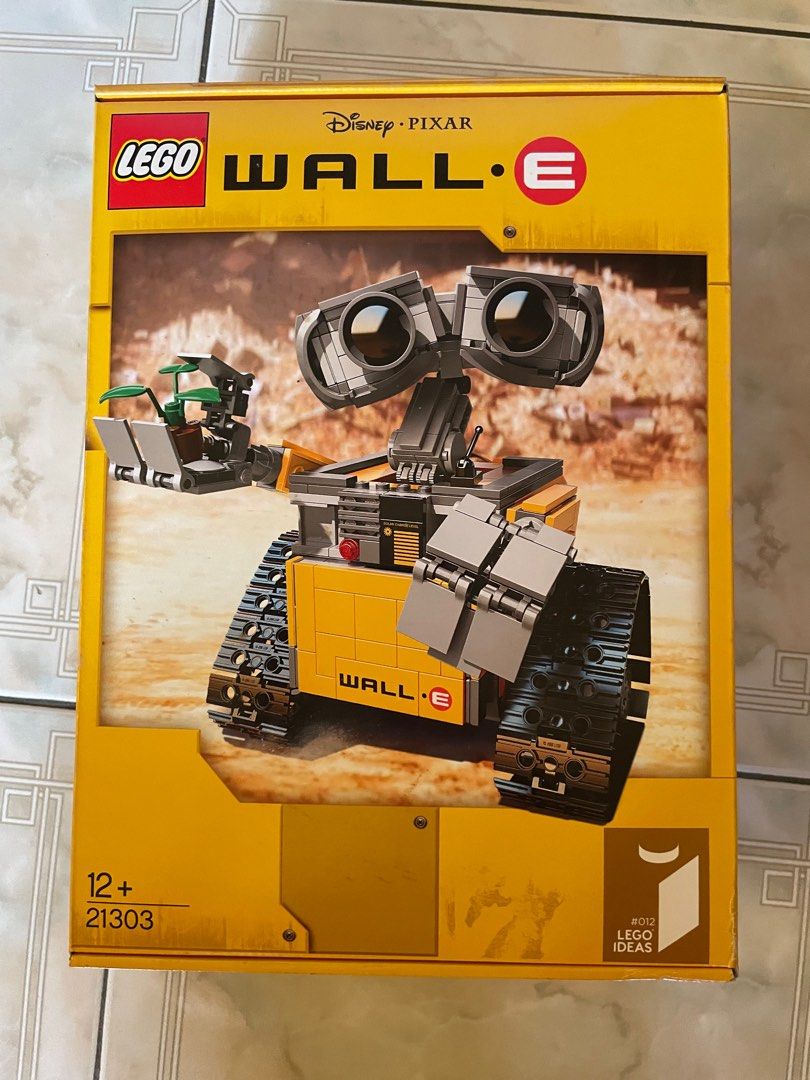 Lego ideas wall shop e 21303