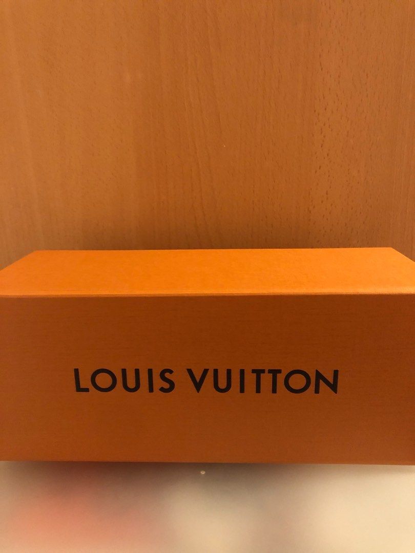 Louis Vuitton LV 2ml Sample Nano Vials - Ombre Nomade, Beauty & Personal  Care, Fragrance & Deodorants on Carousell